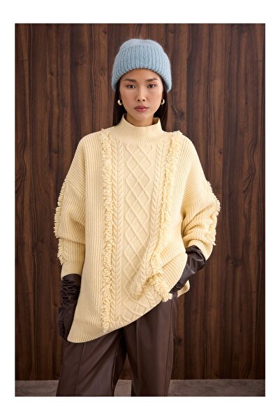 LC Waikiki Nevavm Tassel Detailed Knitted Sweater with Difference in Color Bu...