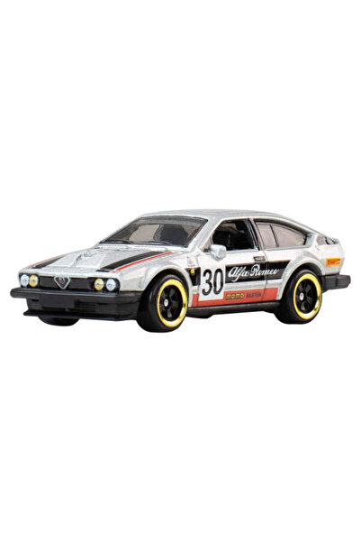 HOT WHEELS Vintage Premium Arabalar Alfa Romeo Gtv6 30 JKY30