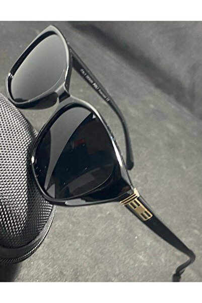 Sunglasses Women's sunglasses. NEW. Polarized, UV 400 protection.