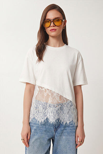 Lovelyİstanbul Tricou tricotat supradimensionat cu detalii din dantelă LCR012...
