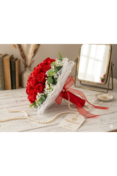 Acarflowers KIRMIZI GÜLLÜ CİPSOLU TÜLLÜ GELİN BUKETİ