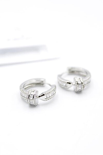 atastore2017 Jewelled Stud Earrings - Silver
