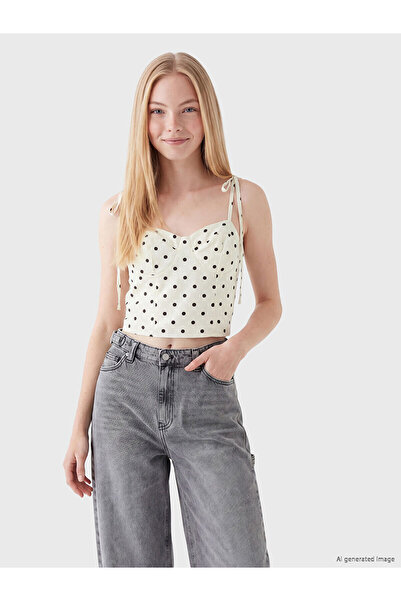 LC Waikiki NEVAVM Farkıyla Kalp Yaka İp Askılı Crop Bluz
