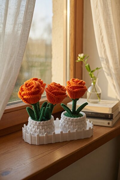 MYCRAFT3D Örgü Dokulu Gül Saksı ve Çit Standlı Set – Çiçekli Dekoratif Biblo,...