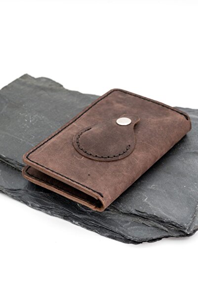 tudorAce Dark Brown Pull-Up Leather Car Document Wallet with AirTag Holder