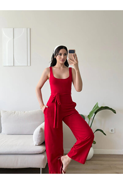 Zoom Butik Kuşaklı Ön Arka Kare Tulum - KIRMIZI