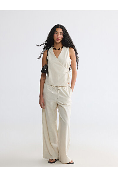 LC Waikiki Esvab • Modern & Distinctive Striped Linen-Look Women's Trousers