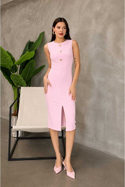 PAKET GİYİM Yeni ürün kadın uzun Elbise Önden yırtmaclı aksesuar detayLı Moda...