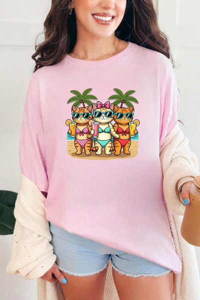 Sarah's Boutique Women's T-shirt – 100% cotton – Beach Cats