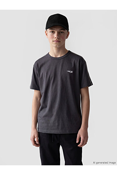 LC Waikiki Esvab • Modern & Distinctive Zero Roba Collar Striped Boys' T-Shirt