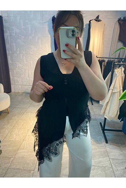 BUTİK ÖZNUR KUŞTAN TÜL DETAY İNCE TRİKO BLUZ