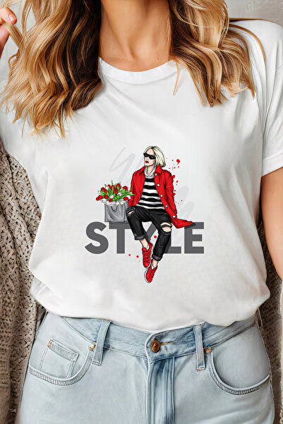 Sarah's Boutique Women's T-shirt – 100% cotton – Red Style
