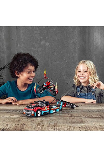 LEGO 42106 Technic Stunt Show Truck and Bike Toys Set 610 Pieces