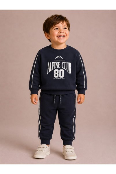 Dirkje Boys 2PCS "Alpine Club 80" Print Sweatshirt & Jogger Pants Set