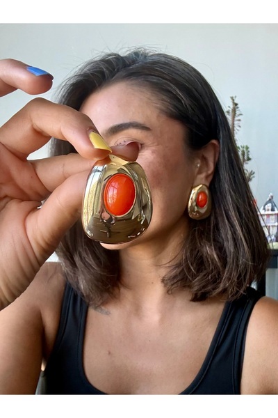 Merishe Jewerly أقراط ذهبية برتقالية غير متماثلة مضادة للحساسية ولا تفقد لونها