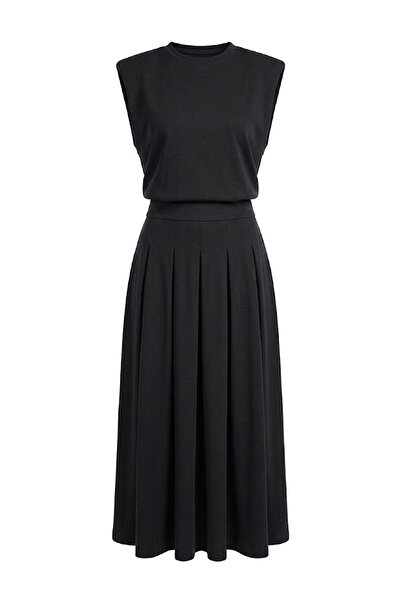 Ruby Shoulder Padded Pocket Detail Skirt Set Black