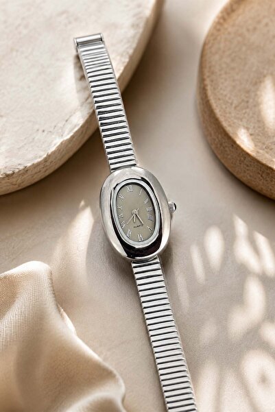 The Watch Saudade Women's Silver Steel Band Watch – Water-Resistant Oval Vint...