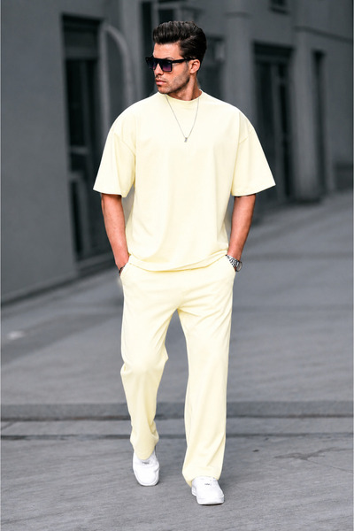 BayBayan Men's Crew Neck Casual Short Sleeve Summer Tracksuit Set