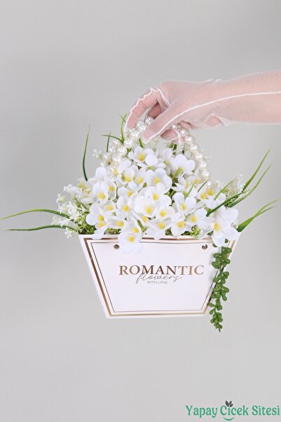 Yapay Çiçek Sitesi Romantic Pearl Handbag Arrangement with Artificial Flowers...