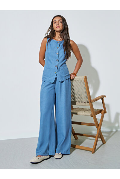 Styli Blue Solid Pocket Decor Woven Top and Wide Leg Pants Set