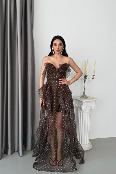 Serica Moda Kahverengi Straplez Volanlı Puantiyeli Abiye Elbise