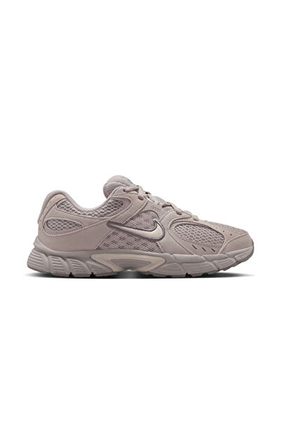 Nike حذاء رياضي كاجوال من جلد الغزال V5 RNR IO1644 IO1644-201