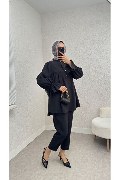 TATULA Costum dublu cu guler elegant și nasturi