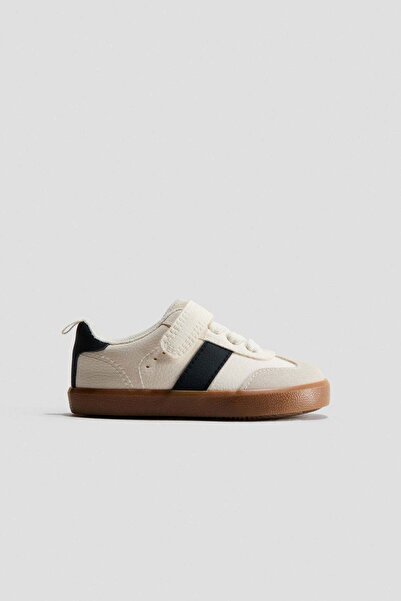 H&M Barefoot trainers