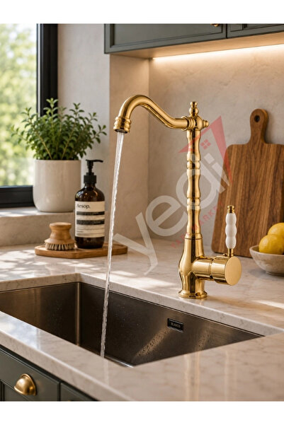 Fualora Rustic Kitchen Faucet Gold