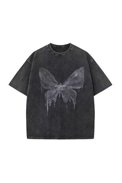 bellanova "Black Oversized T-Shirt with Wear – Street Fashion"