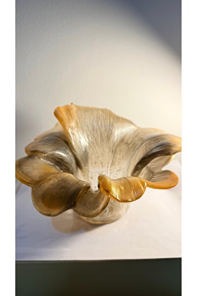 MK Creations Golden Petal Resin Center piece – Handcrafted Luxury Décor