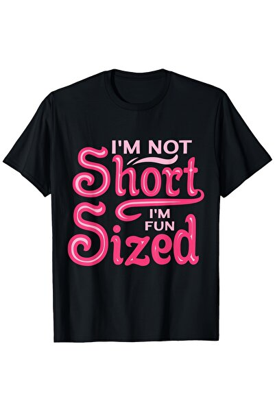 STITCHLY تي شيرت بطباعة مضحكة بعبارة 'Not Short I'm Fun'، تصميم جريء باللون ا...