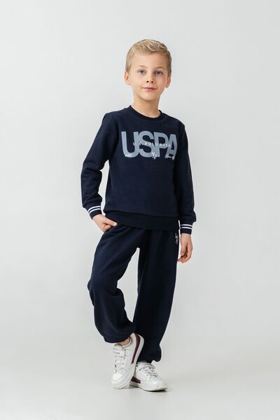 U.S. Polo Assn. طقم بدلة رياضية للأولاد مطبوعة باللون الأزرق الداكن بأكمام طو...