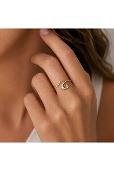 nerora Modern Motif Ring Gold Adjustable