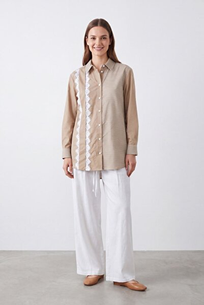 Puane Women's Lace Detailed Color Block Shirt