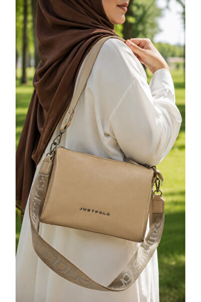 Just Polo حقيبة فيسبارا نسائية كبيرة الحجم بتفاصيل وشاح وتصميم من الجلد الناعم