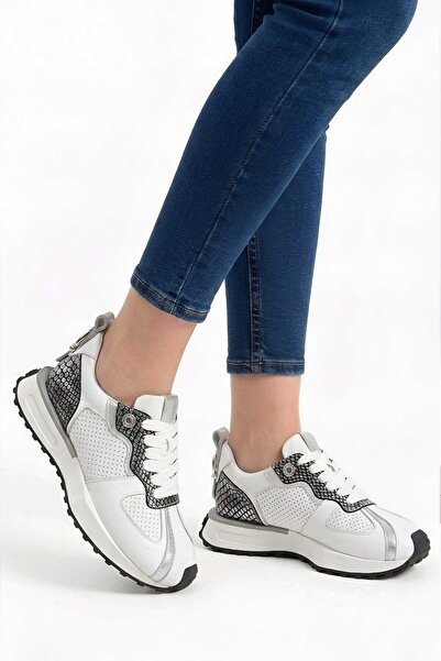 PAPUJ Women's Daily Genuine Leather Sneakers Non-Slip Underlay Stretchy Comfo...