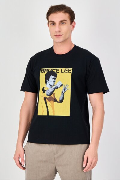Bruce Lee Club Men Crew Neck Short Sleeve Graphic Print T-Shirt, Black