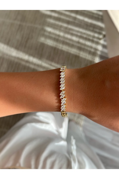 ToffyStore Vip Transparent Stone Bracelet
