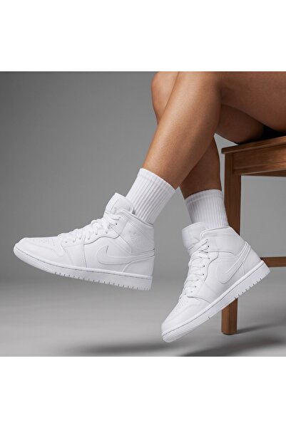 Nike Air Jordan 1 Mid White Sneaker Sportie (Narrow Fit)