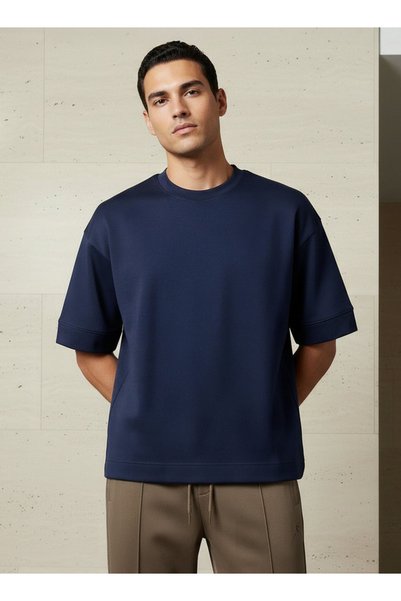 FAV Men Boxy Crew Neck Short Sleeves T-shirt
