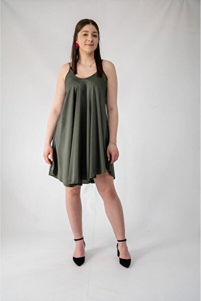 FashionApp Rochie de damă din satin verde militar