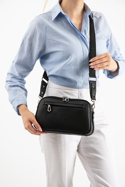 Just Polo Women's Hand and Shoulder Bag with Zippered Compartments