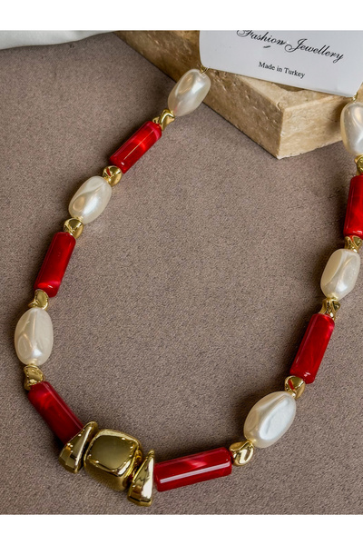 Dore Collection Zr Model Bead Detail Necklace New Season Phenomenon Goes Viral