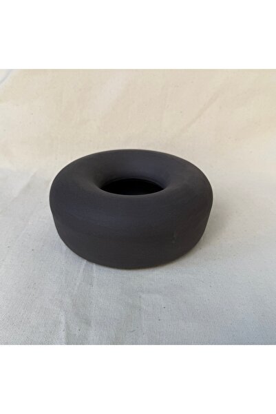 El Yapımı Seramik Donut Vazo 15 cm – Modern Dekoratif Siyah Vazo