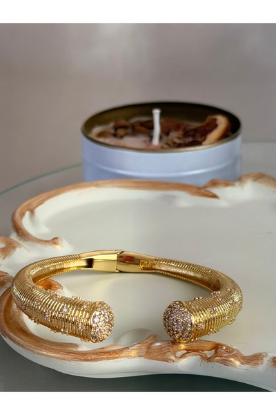 ANKA JEWELLRY سوار نسائي من الفولاذ مرصع بحجر الزركون بلون ذهبي