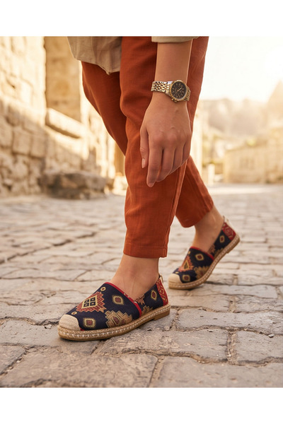 futsi shoes VIOLA Lacivert Hakiki Deri Kilim Desenli Kadın Etnik Desen Espadr...