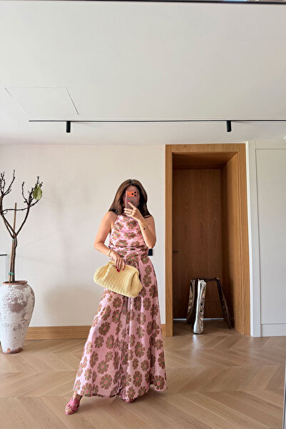 Özge Özgenç Floral Patterned Bustier Pants Set