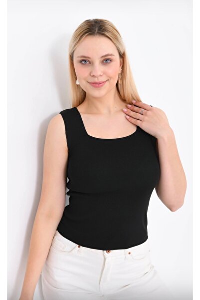Pollena Square Athlete Crop Top Hn1514