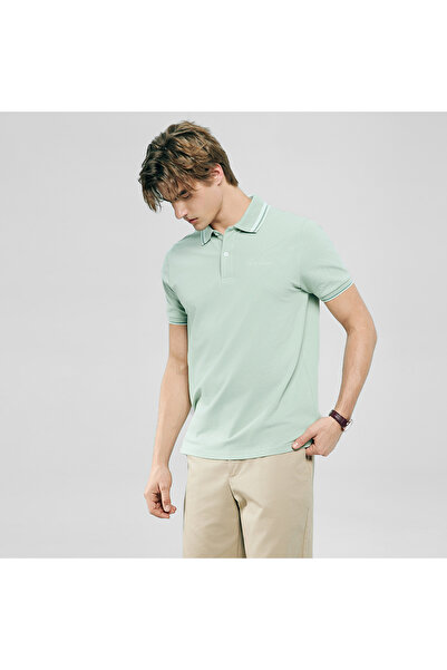 Giordano Men’s Slim Pique Polo with Contrast Collar & Signature Embroidery
